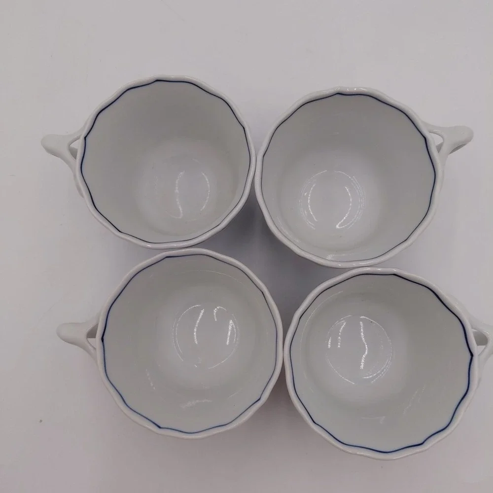 Blue Danube Tea Cup Set 4 Japan Style Blue Onion Design Teacup Tripod Handle